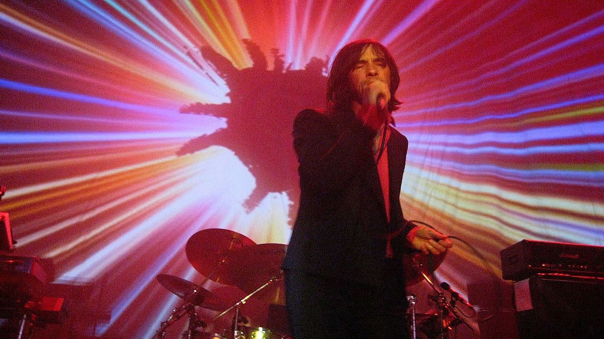 Screamadelica Live background