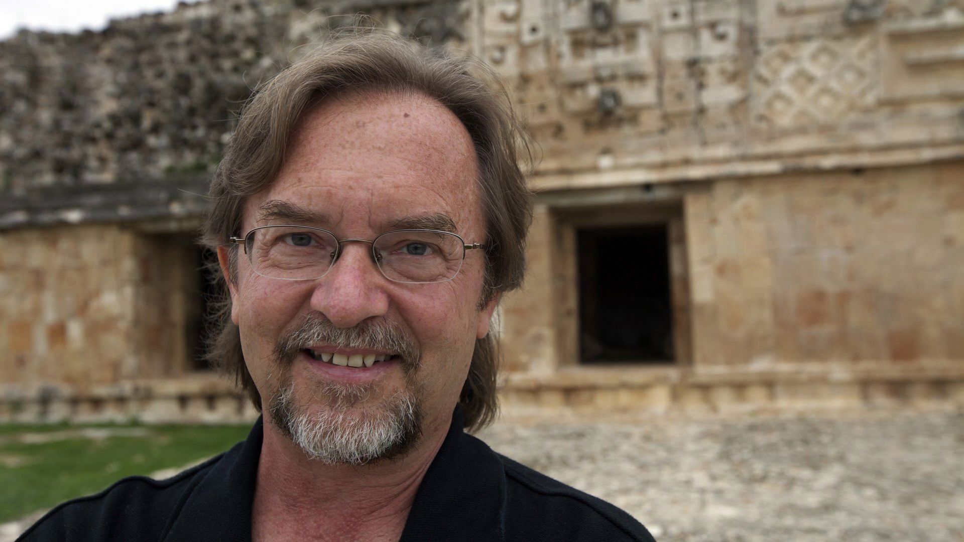 Quest for the Lost Maya background