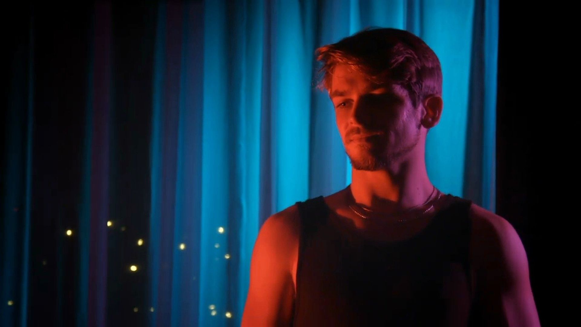 Night Kiss background