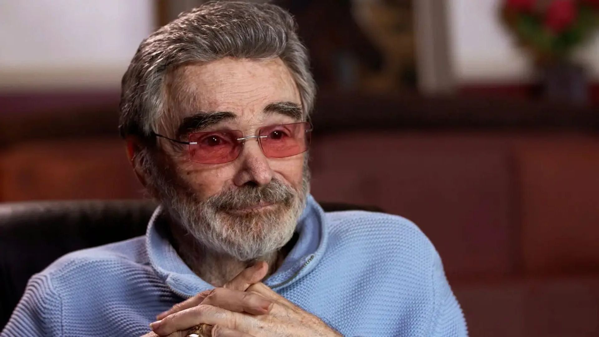 BURT REYNOLDS: The Last Interview background
