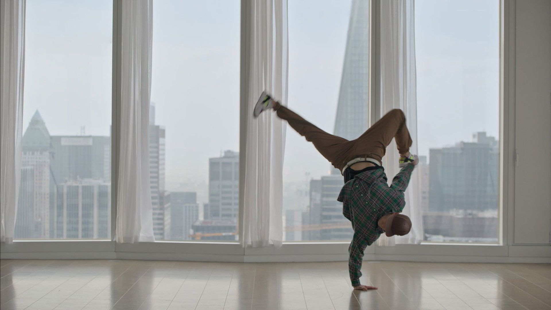 Jakub Jozef Orlinski - Music for a while background