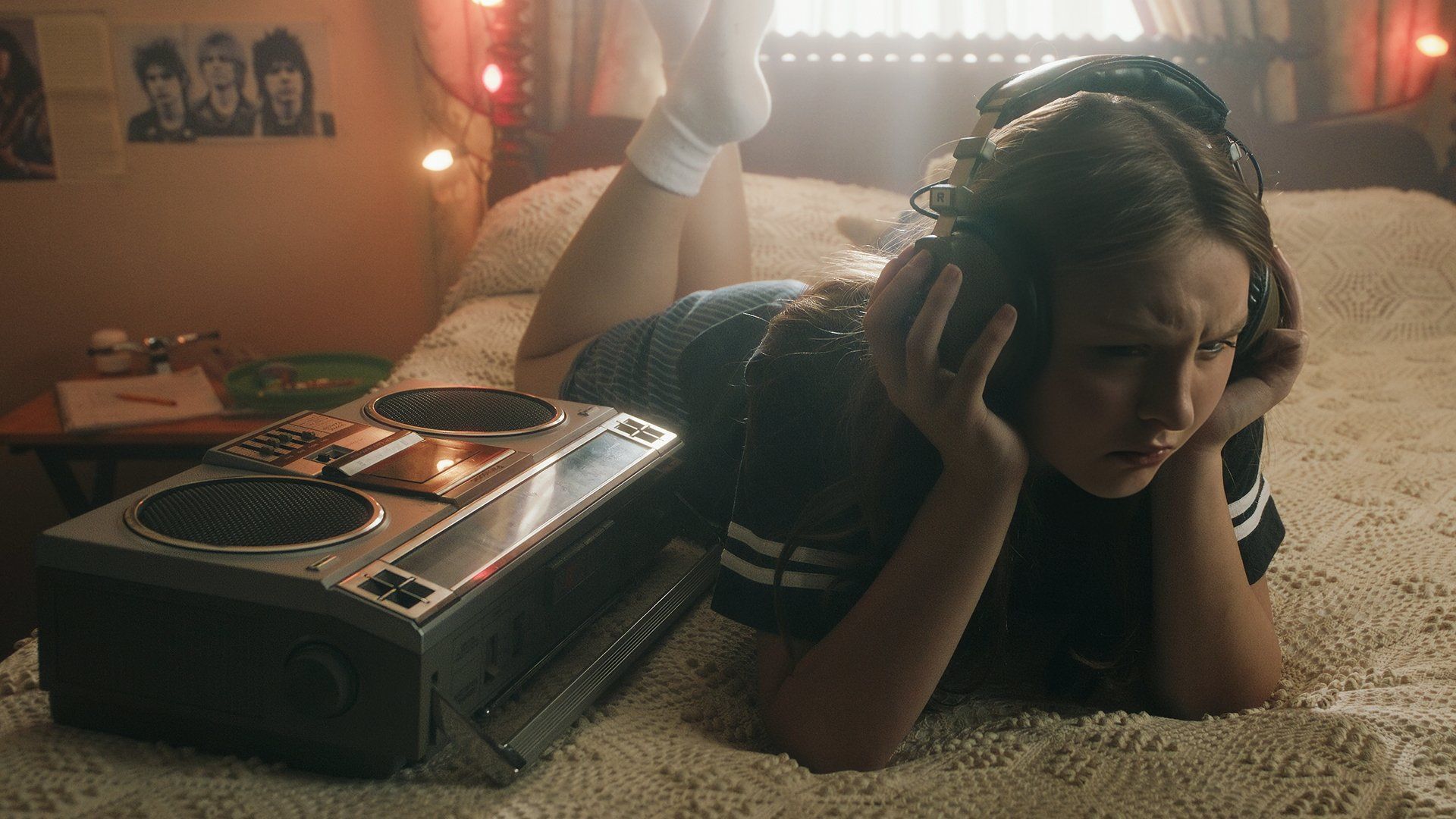 Casey Makes A Mixtape background