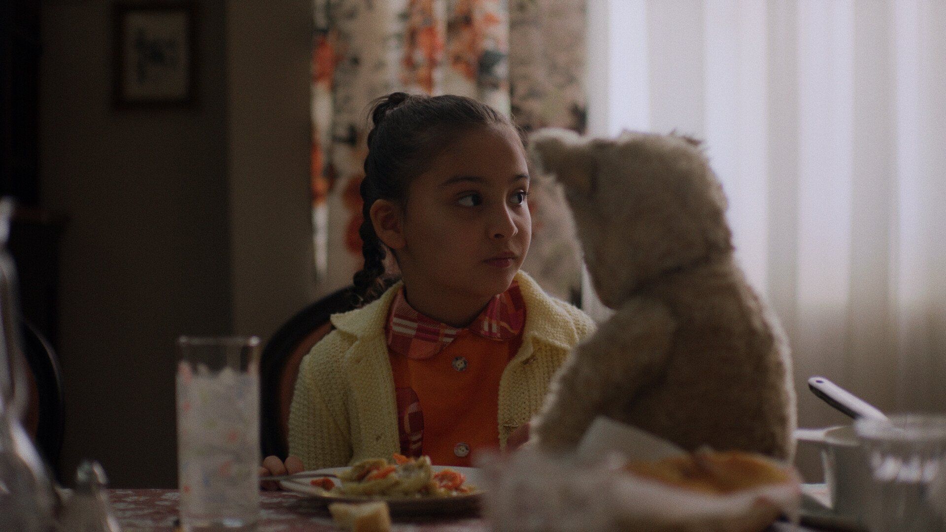 La première image background