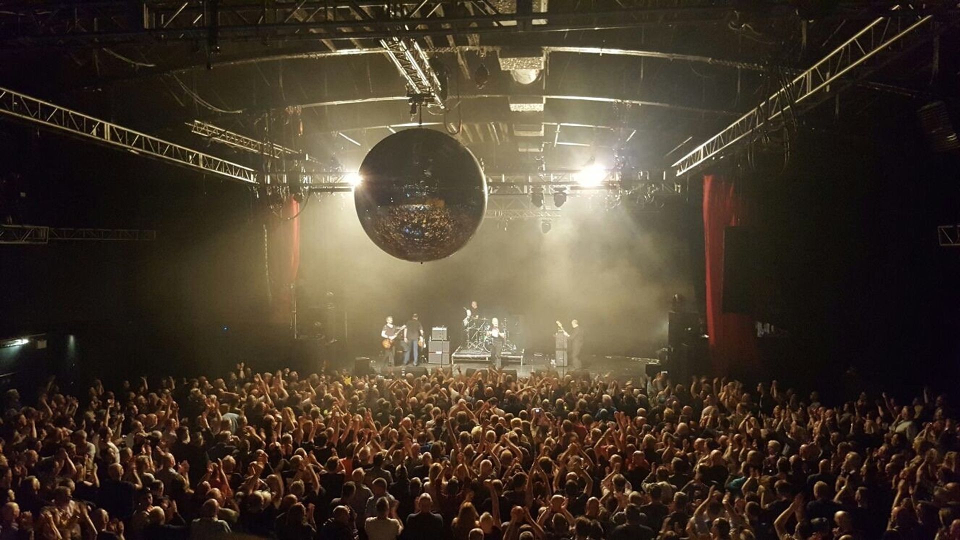 The Skids: Revolution background