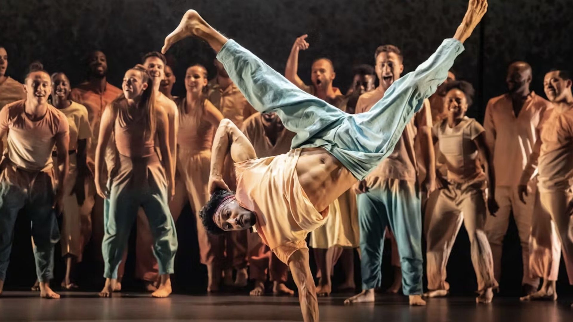 Royal Opera House: Message in a Bottle background
