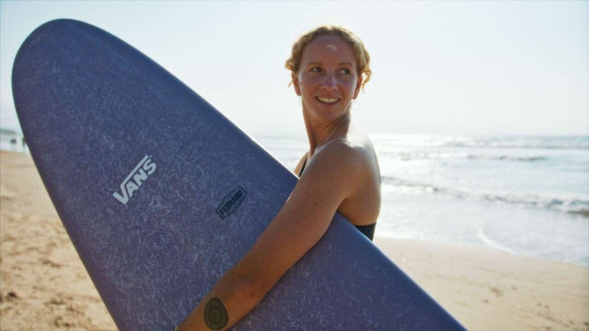 Surf on, Europe! background
