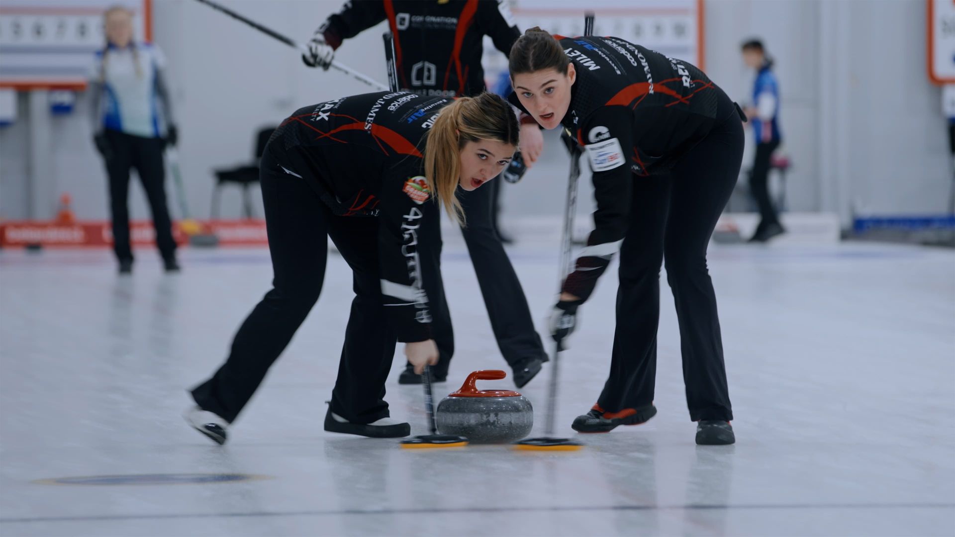 Curl Power background