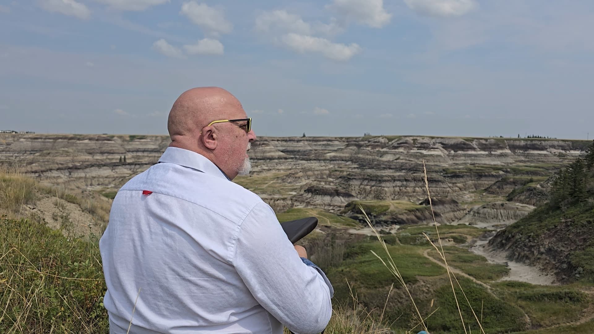 Echoes of A Hermit: Solitude, Resilience, and the Power of Writing background