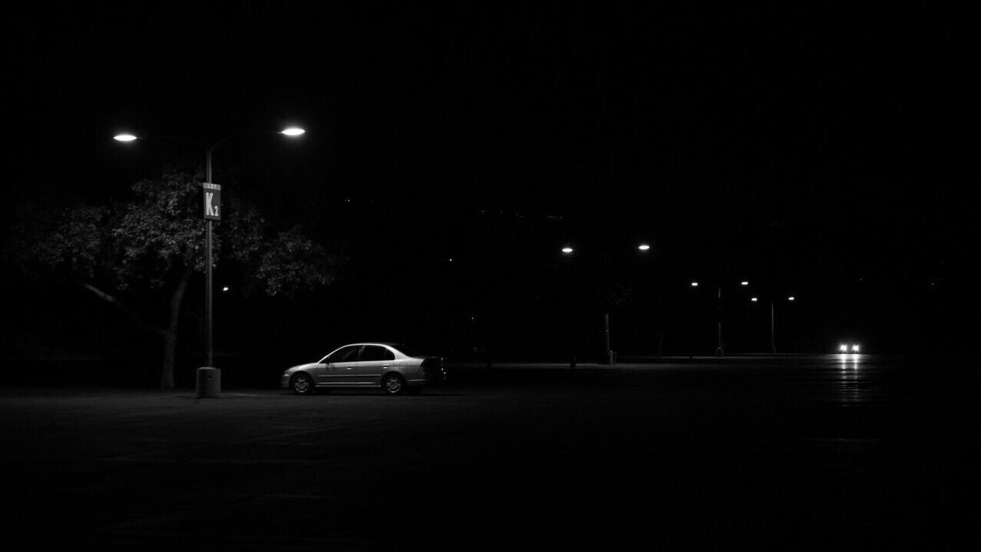 In-Between the Mountains and the Ocean background