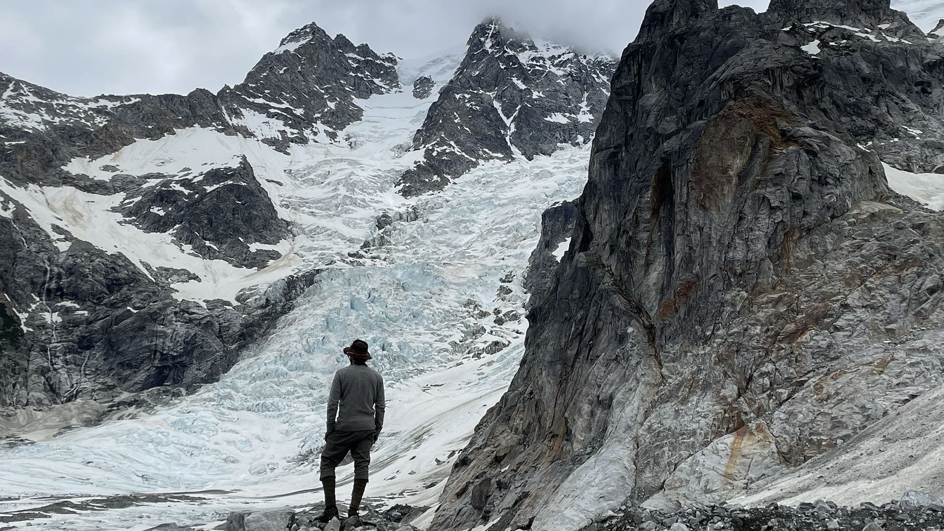 Chaos Glacier Country background