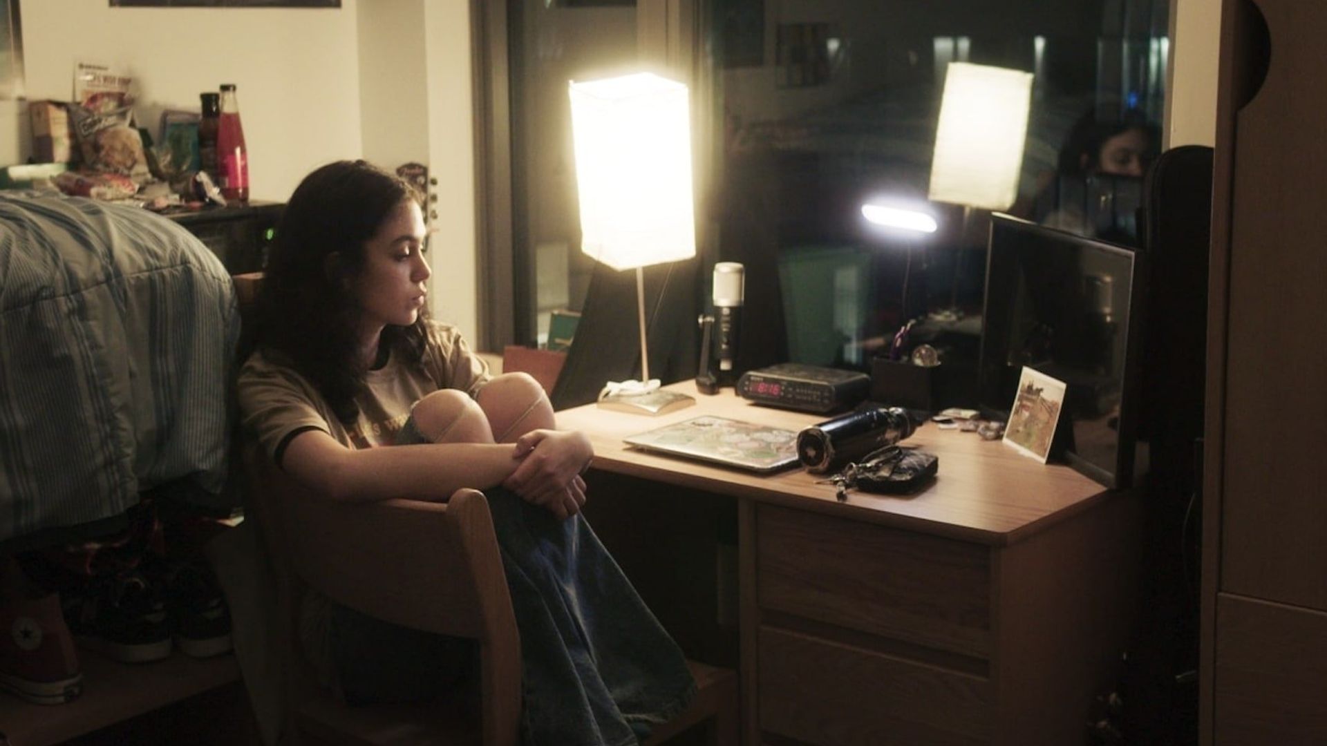 8PM to 8AM background