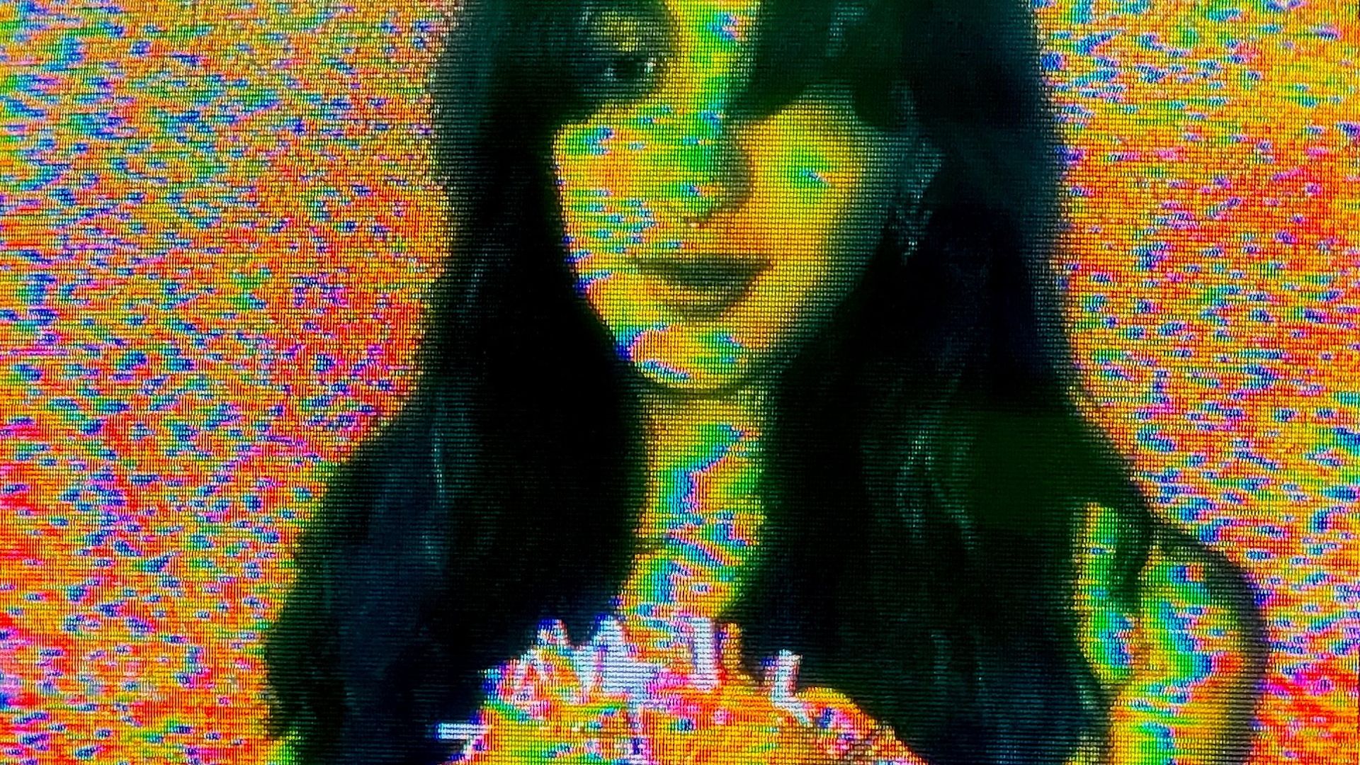 Mommy on Drugs background