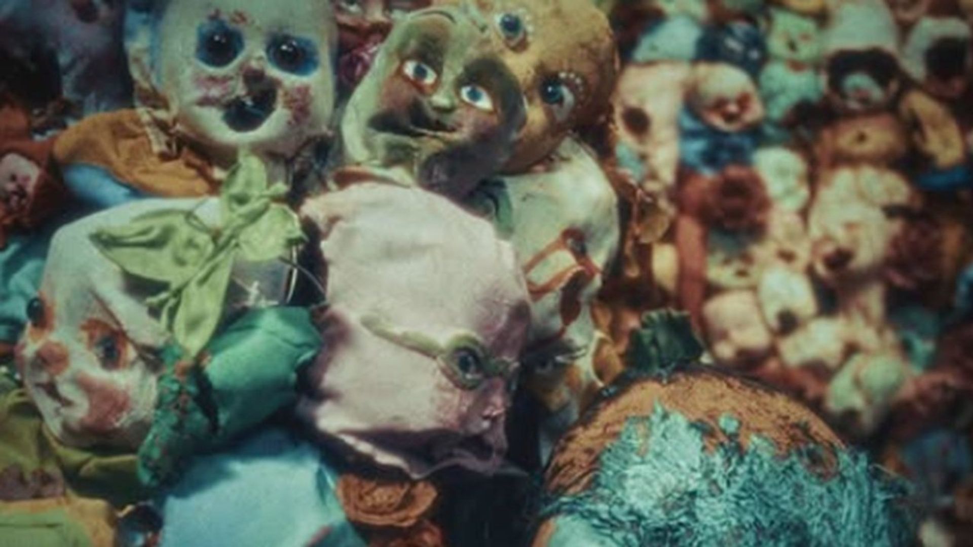 Merrimundi background