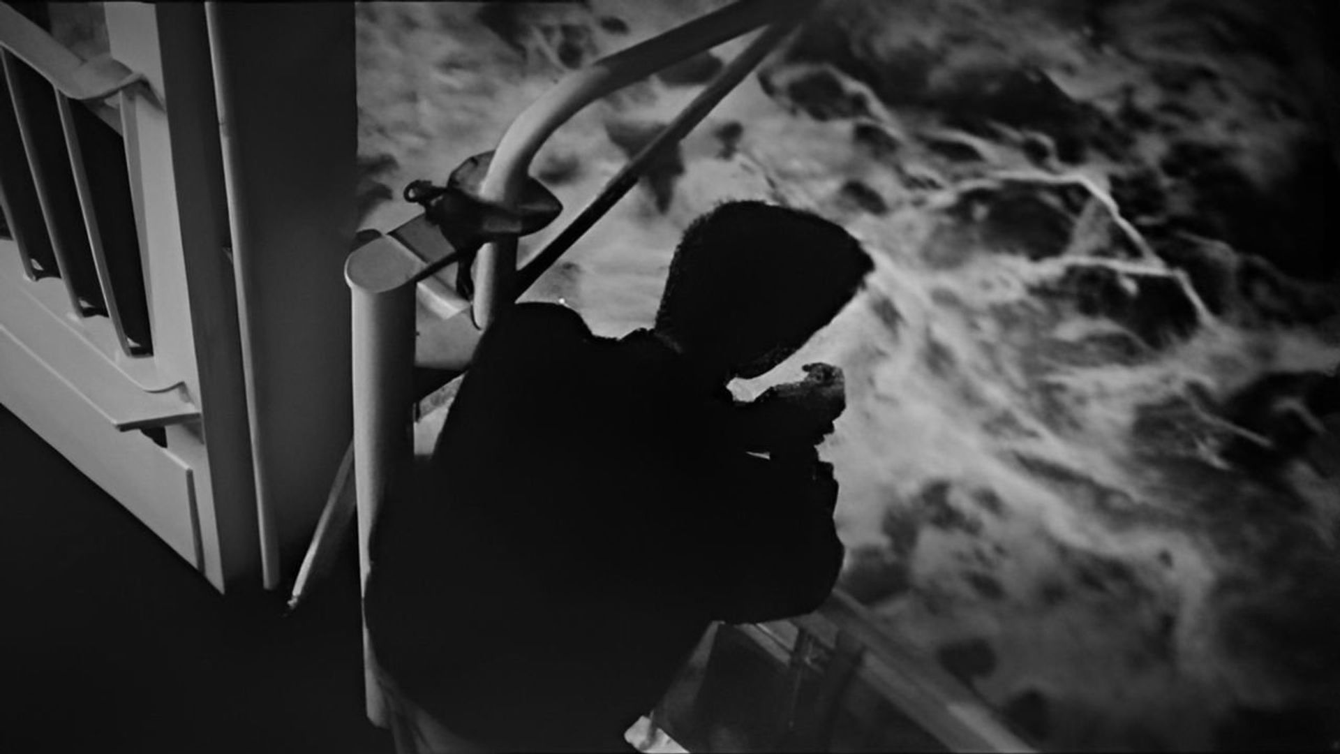 Solitarius (a Missed Call) background