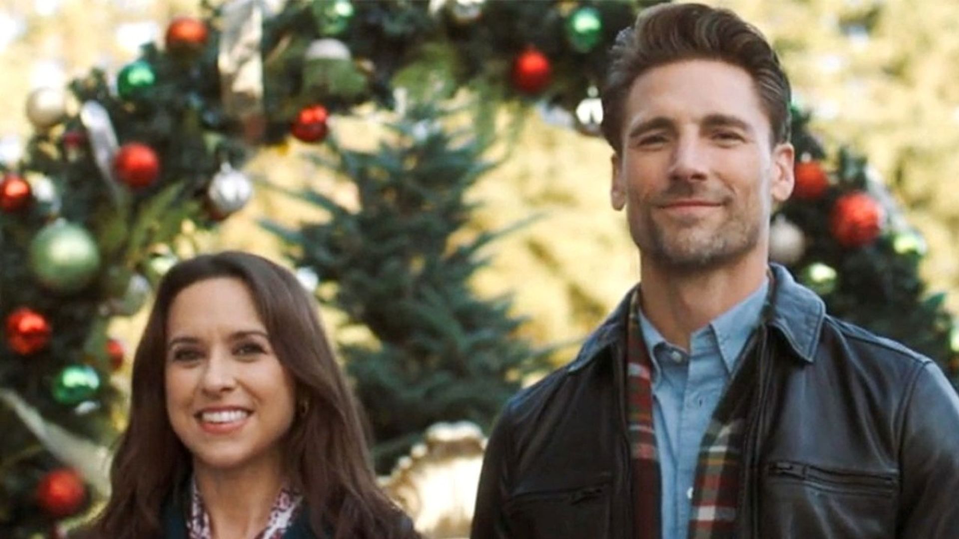 She's Making a List background