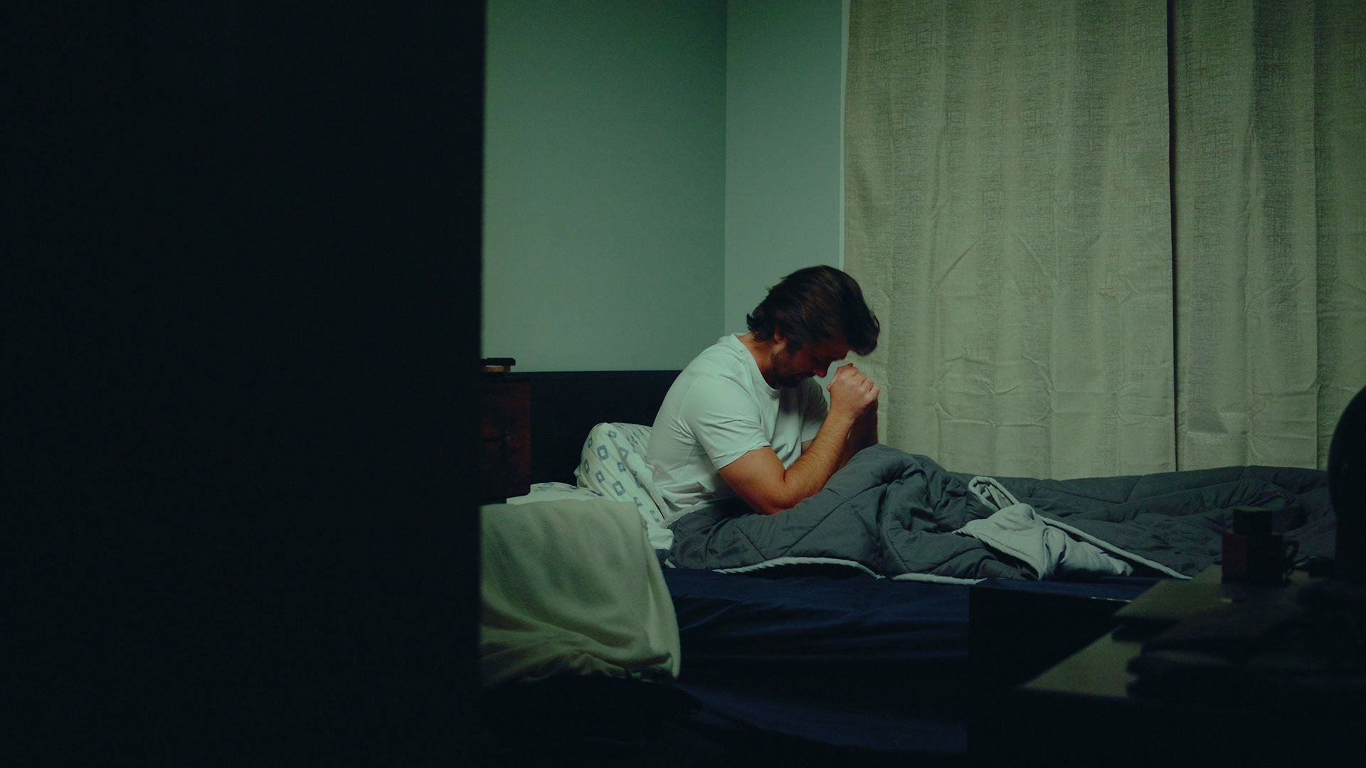 She Cheated & She's Awful background