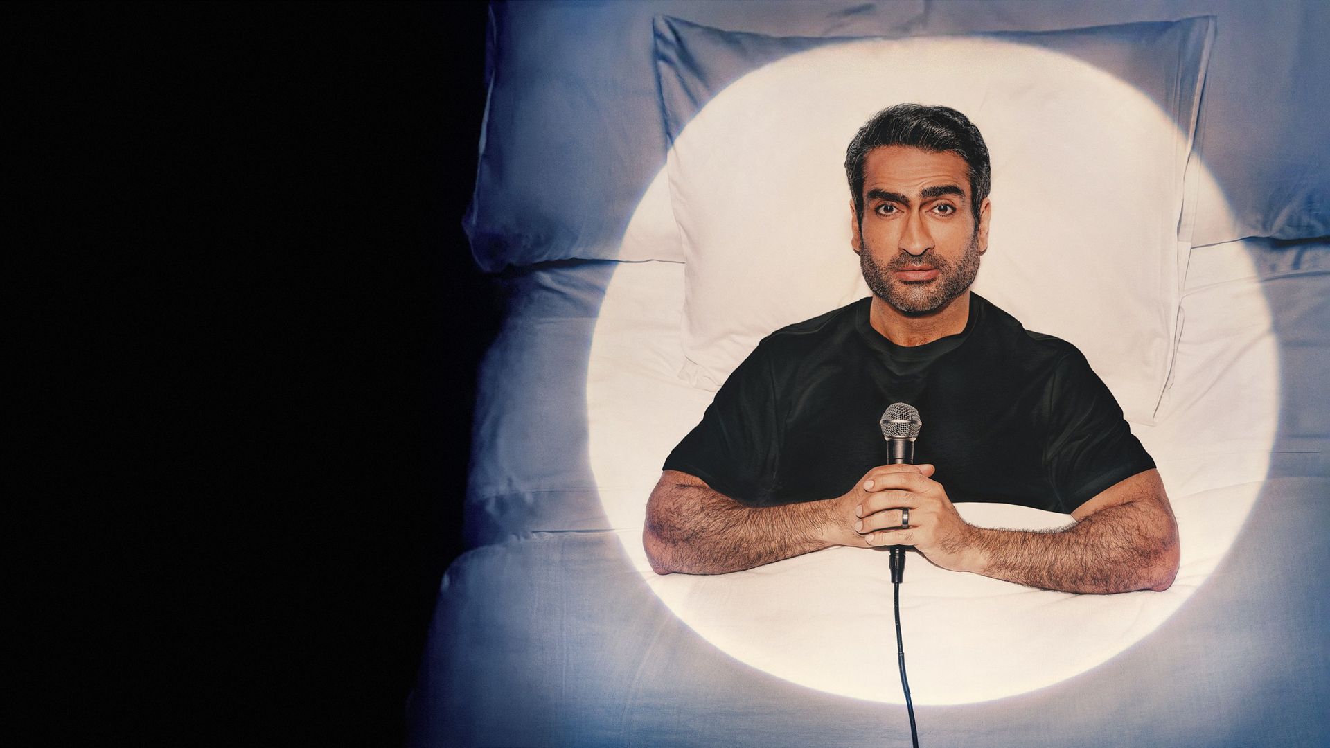 Kumail Nanjiani: Night Thoughts background