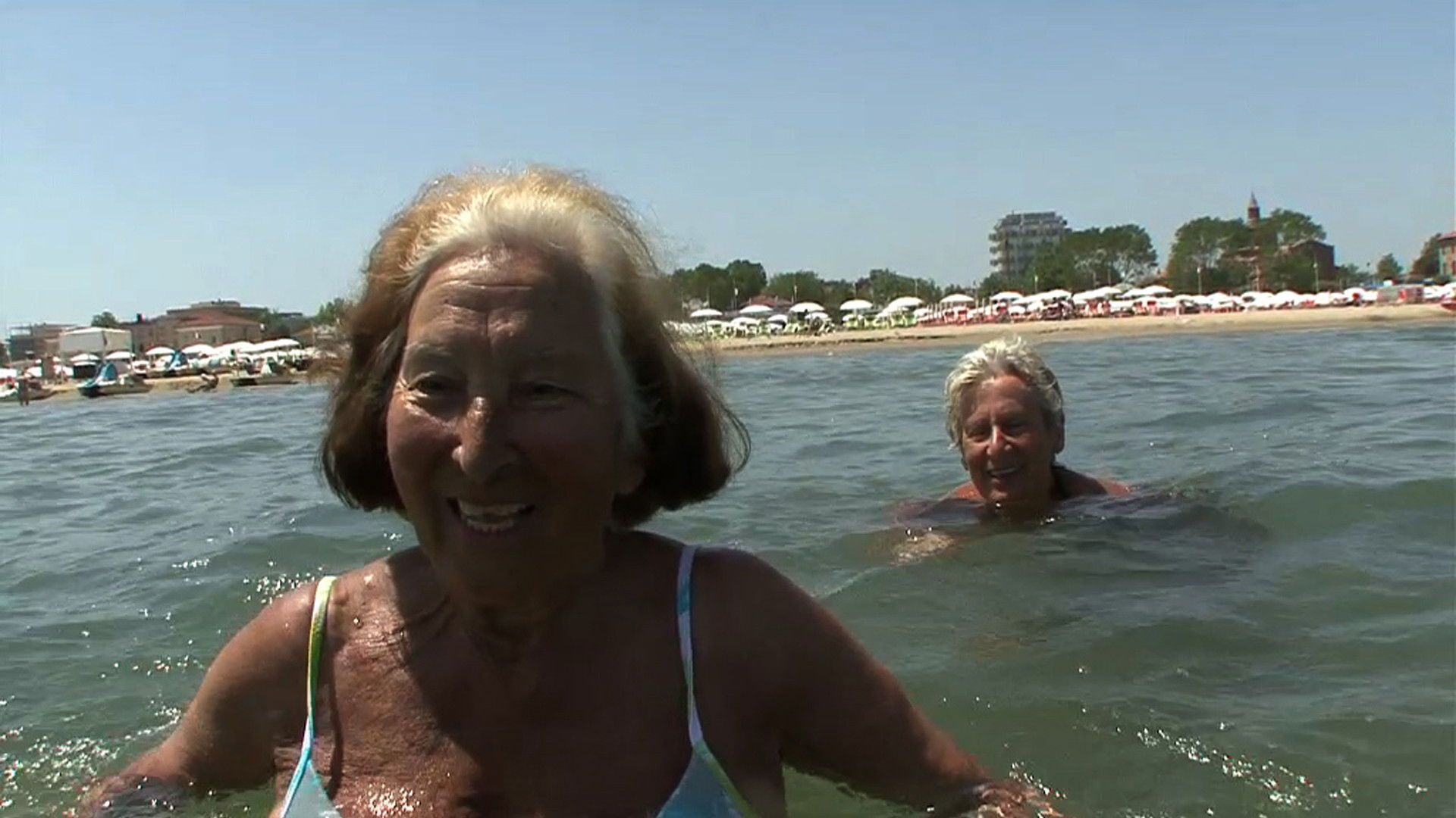 Between Sisters background