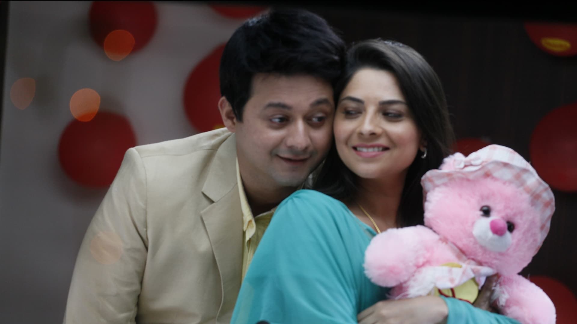 Mitwaa background