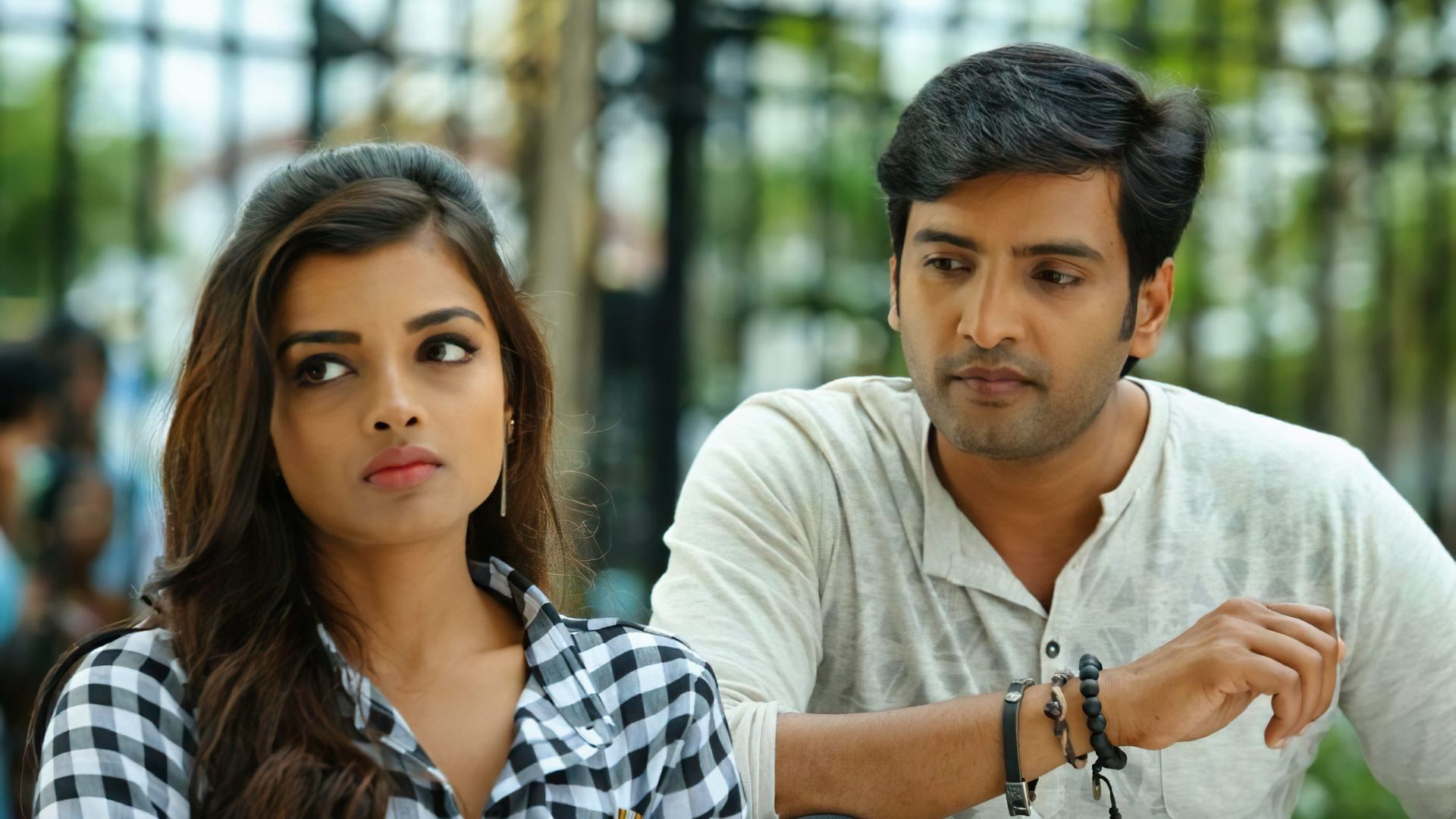 Innimey Ippadithaan background