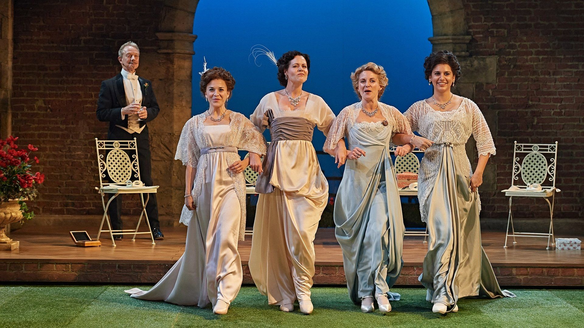 Royal Shakespeare Company: Love's Labour's Lost background