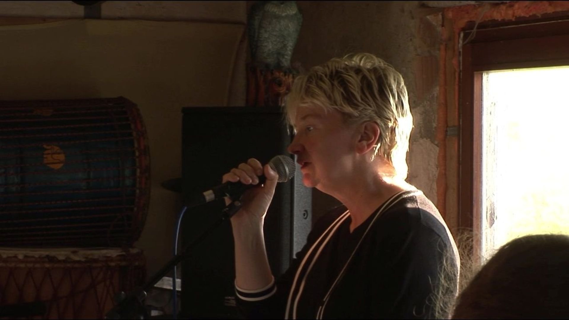 Anne Clark: I'll Walk out into Tomorrow background