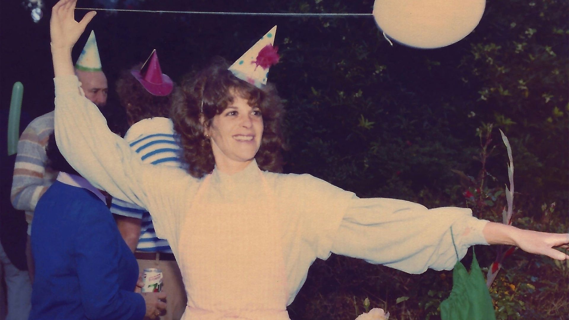 Love, Gilda background