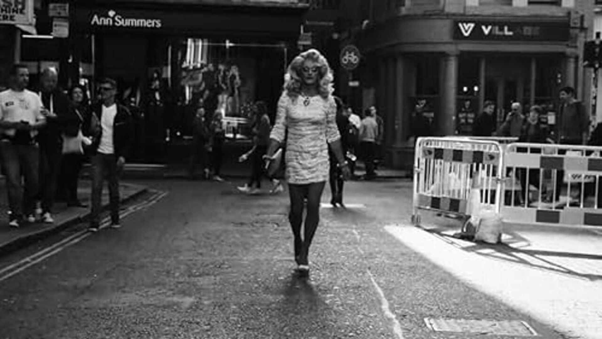 Pink Feathers background