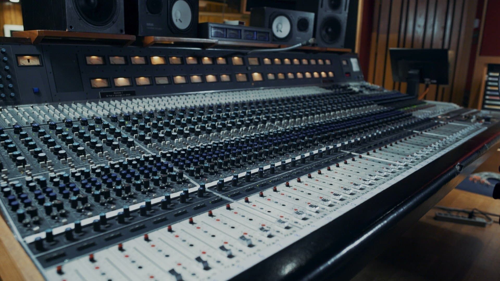 Gateway Sound background