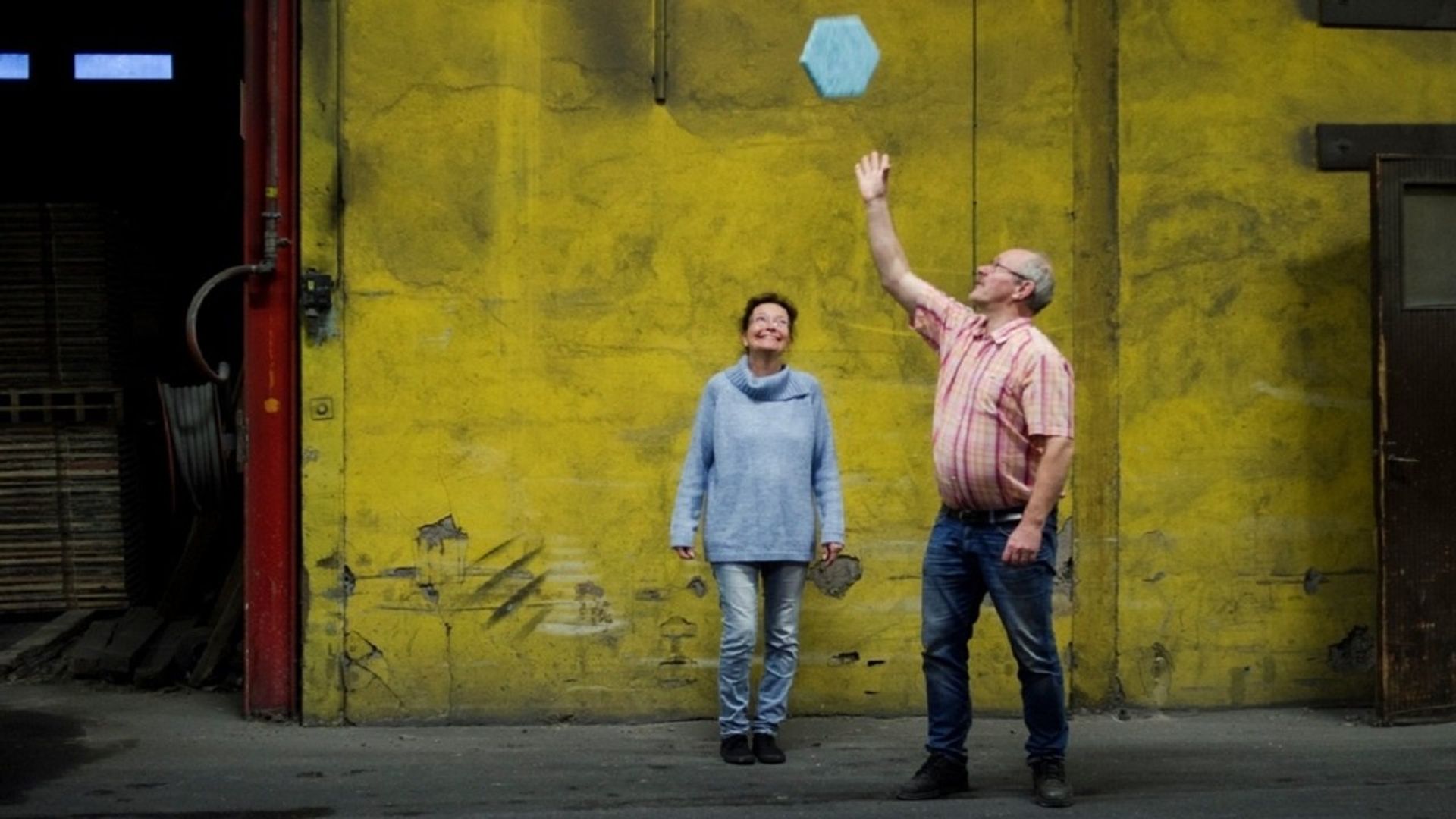 Giants and the Morning After background