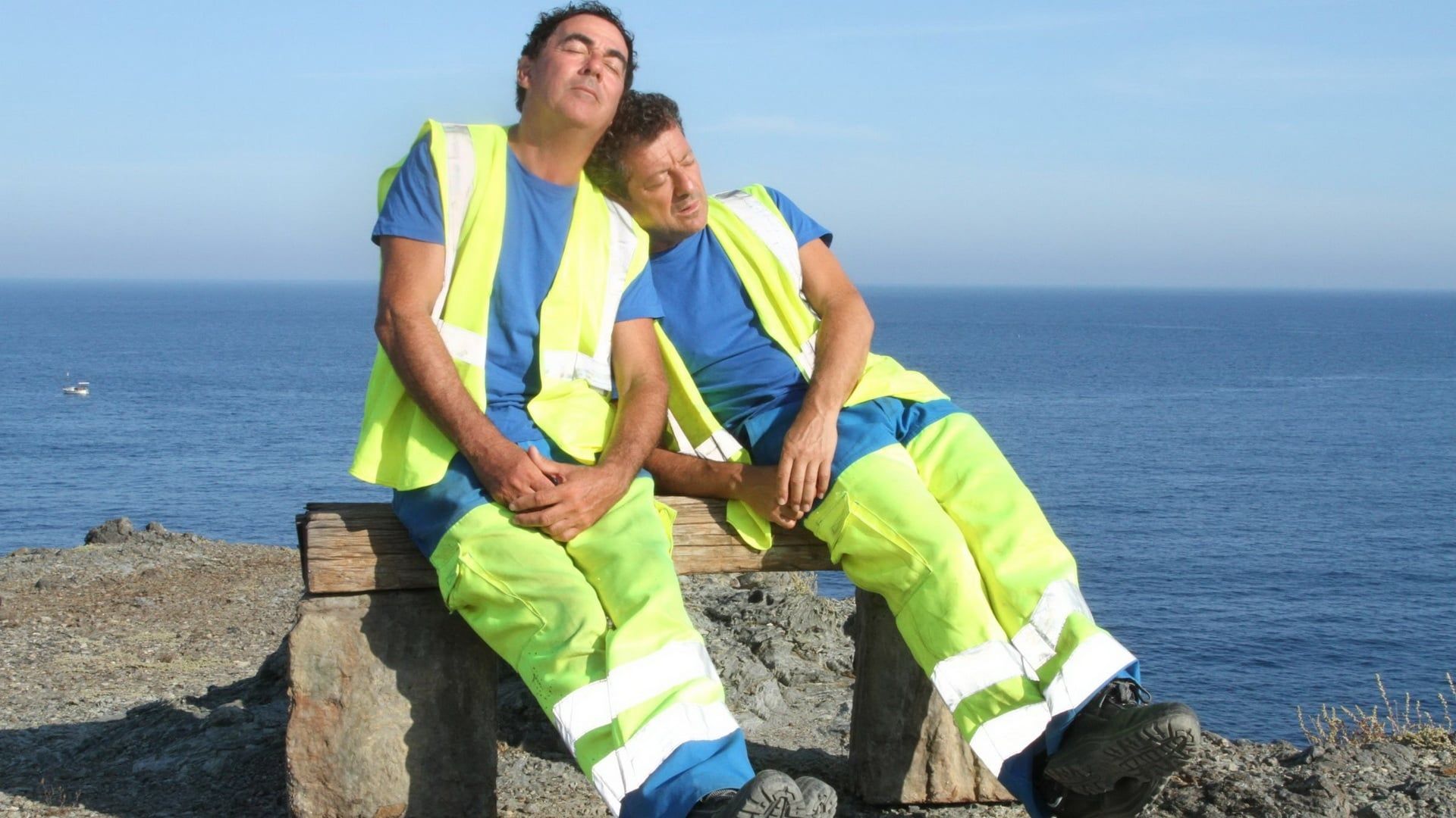 Les municipaux - Trop c'est trop background