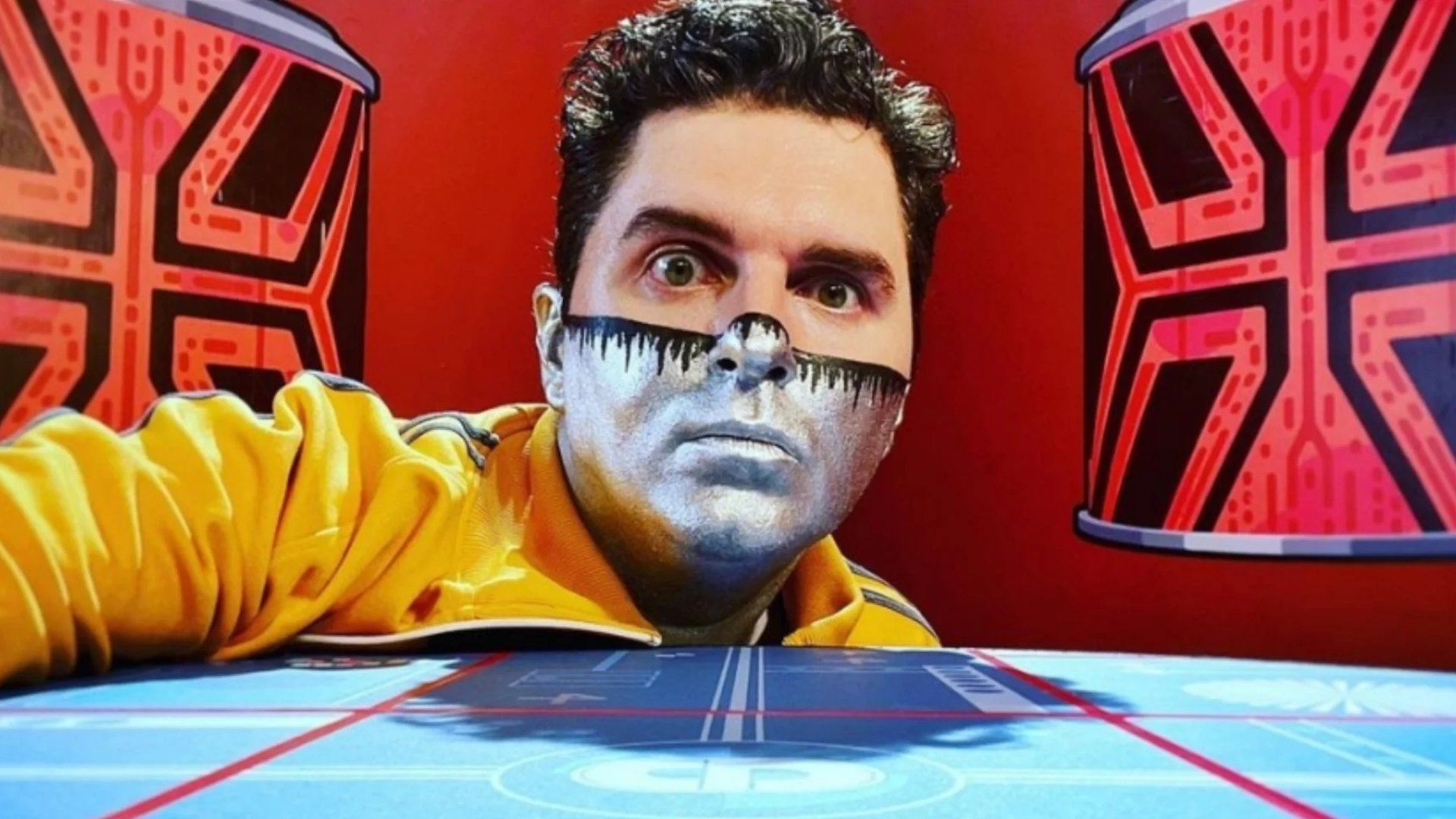 Captain Disillusion background