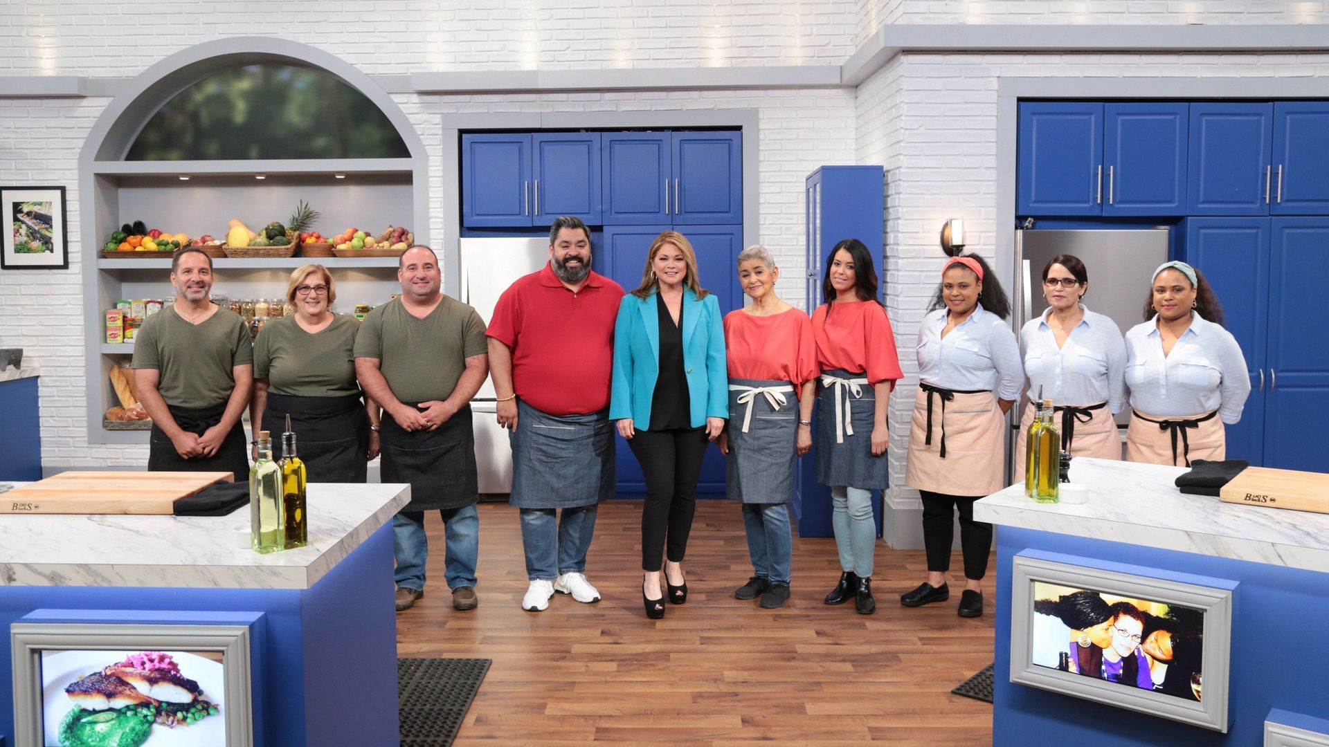 Family Restaurant Rivals background