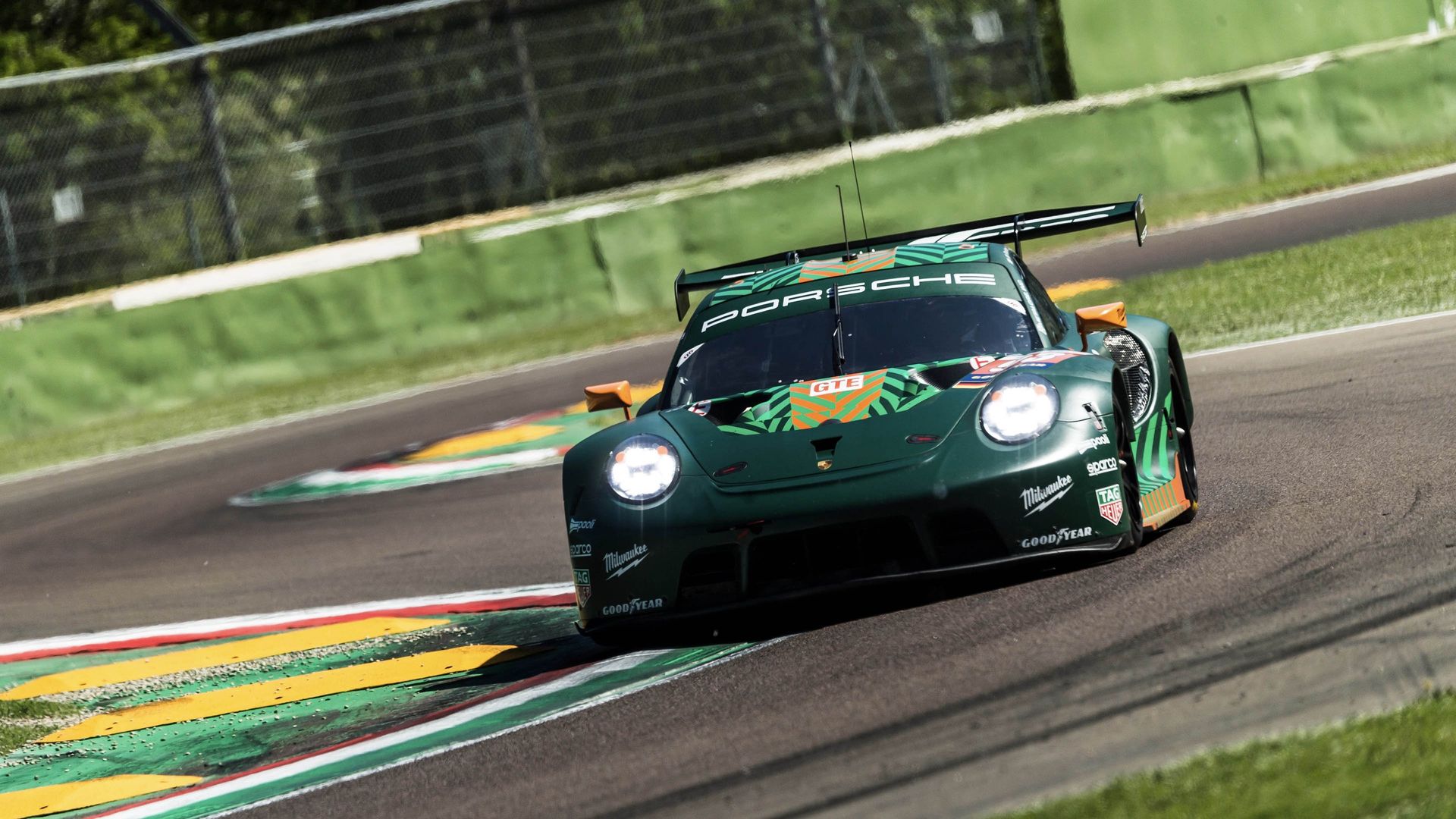 Michael Fassbender: Road to Le Mans background