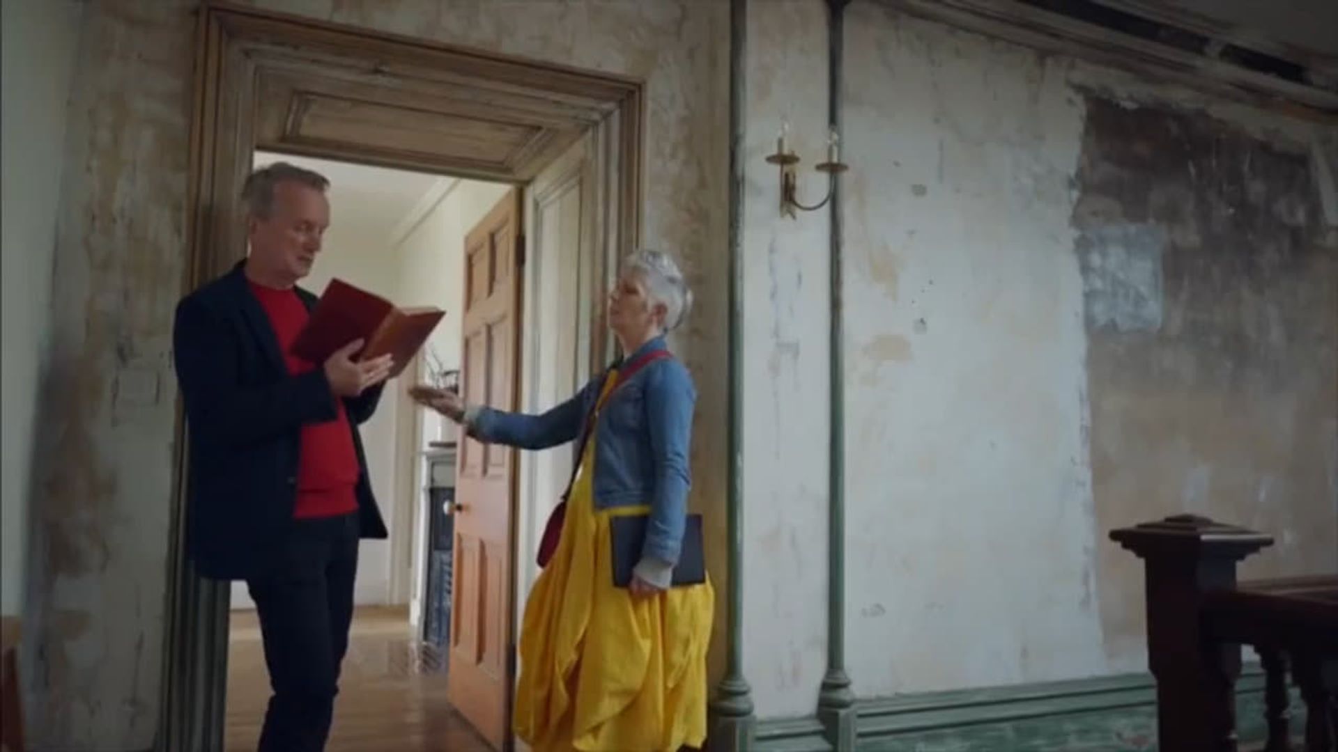 Boswell & Johnson's Scottish Road Trip background