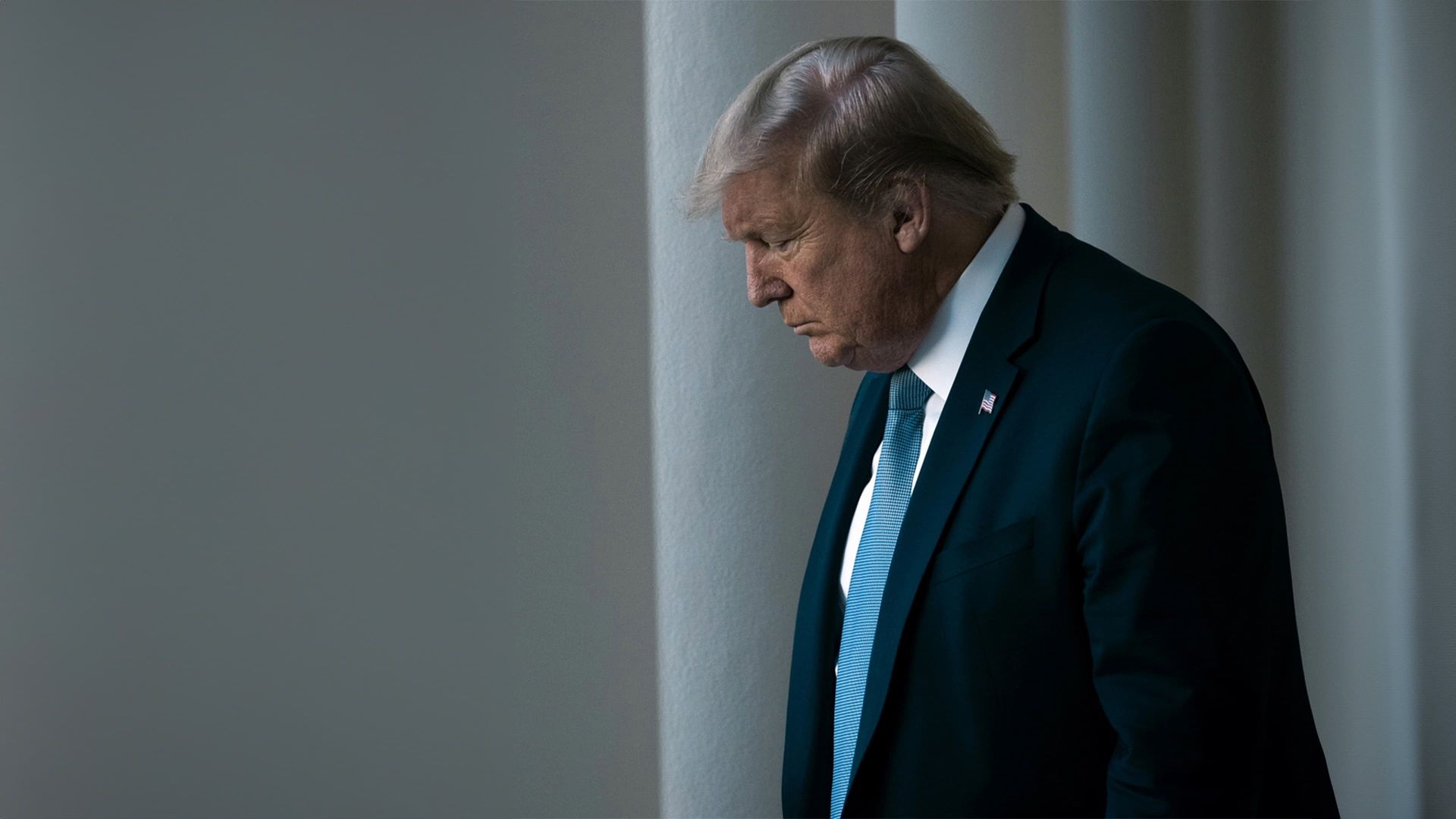 Trump's Heist: The President Who Wouldn't Lose? background