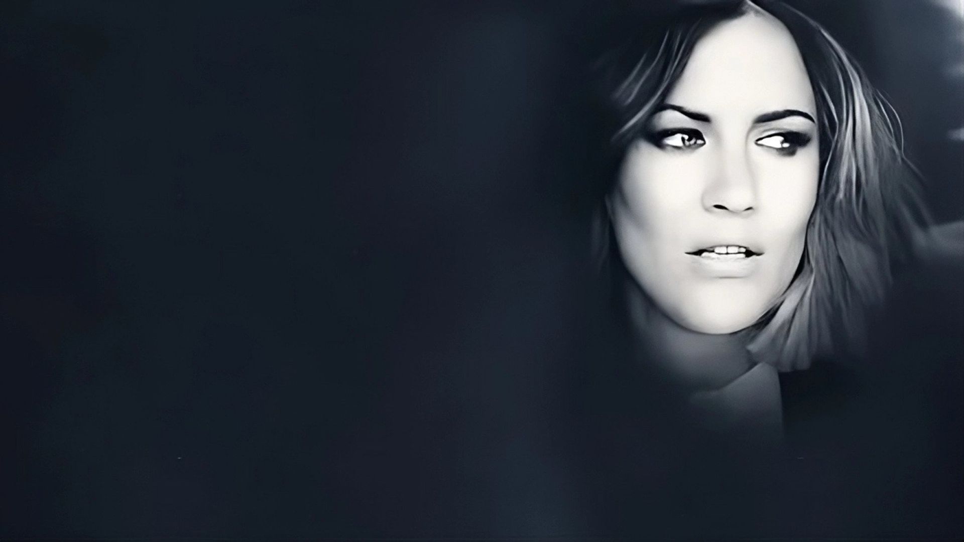 Caroline Flack: Search for the Truth background