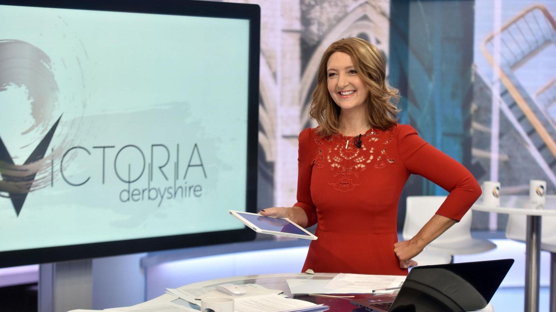 Victoria Derbyshire background