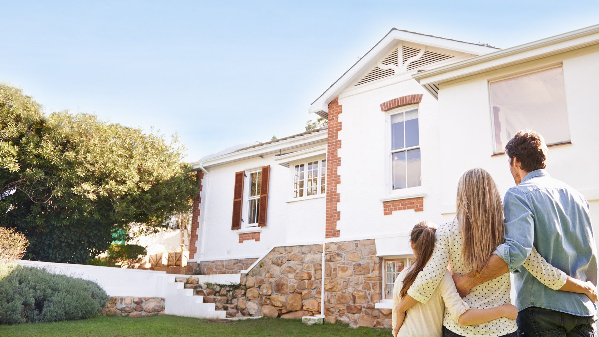 House Hunters Family background