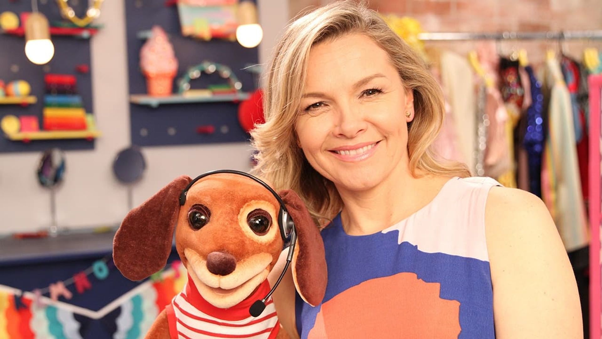 The Justine Clarke Show background