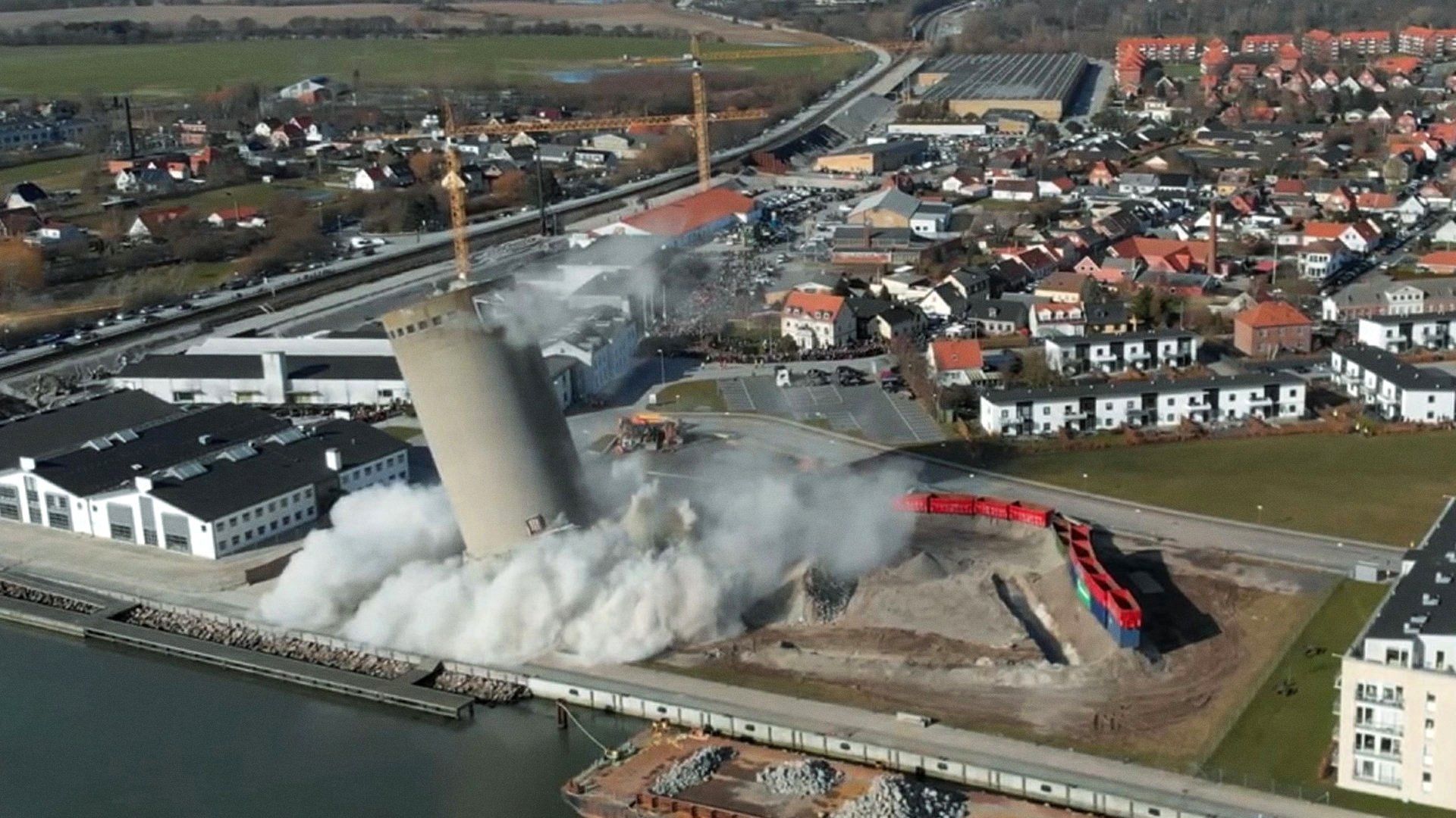 When Demolitions Go Wrong background