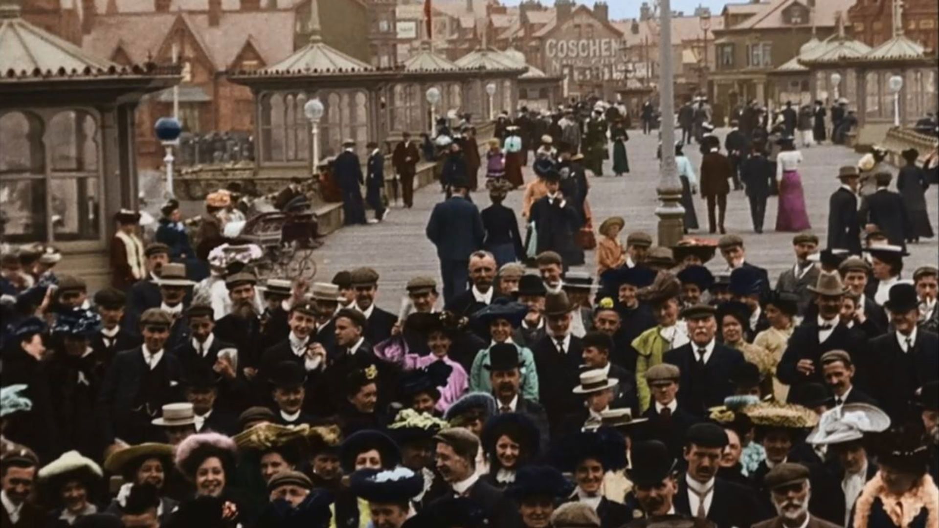 Edwardian Britain in Colour background