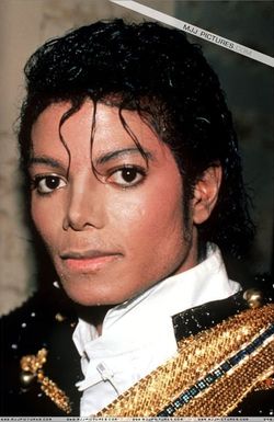 Michael Jackson: Life of a Superstar