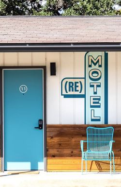 (Re)motel