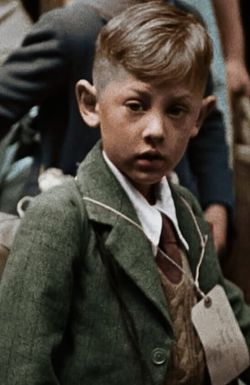 Thirties in Colour: Countdown to War