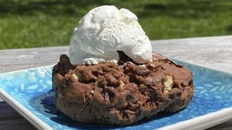 Episode 3 Dad's Sticky Ribs and Decadent Cookies