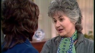 Episode 9 Maude's Dilemma (1)