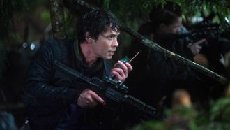 Episode 13 We Are Grounders (2)