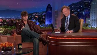 Episode 41 Ashton Kutcher, Charlyne Yi, Gomez