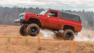 Episode 4 K5 Blazer LS Swapin’ a Mud Truck!